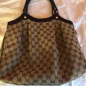 GUCCI 100% AUTHENTIC